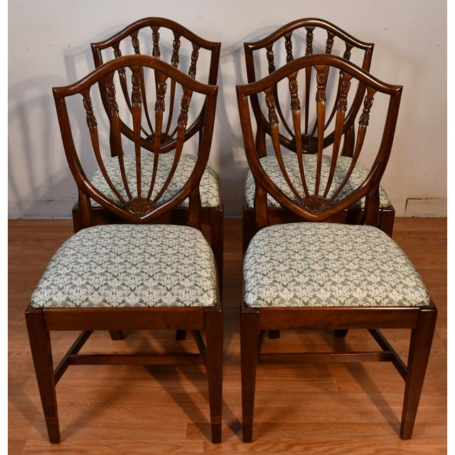 1920 Antique English Solid Walnut Shield-Back Set of Six Dining Chairs For Sale - Image 12 of 18