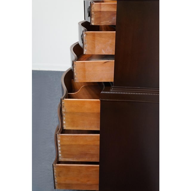 Wood Vintage Antique Solid Mahogany Traditional Duncan Phyfe Style 37" Chest on Chest W. Urn and Vine Inlay 614 For Sale - Image 7 of 13