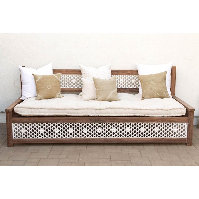 96" Carved Jali Distressed Two-Tone White Daybed For Sale - Image 11 of 11