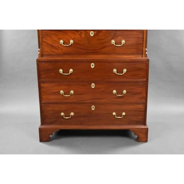 George III Mahogany Chest on Chest, 1800s For Sale - Image 3 of 8