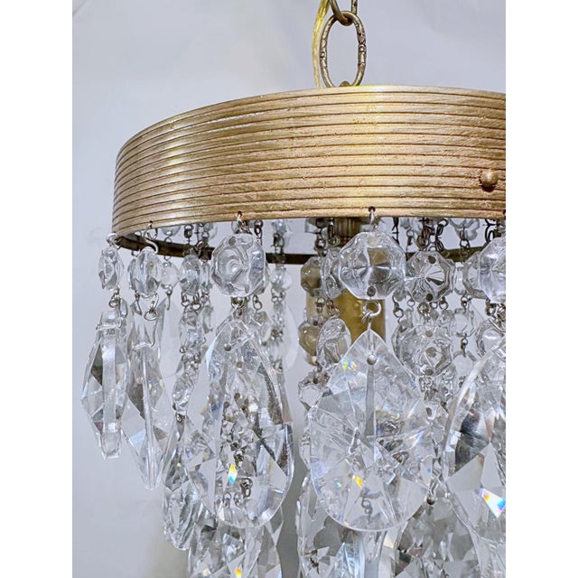 Mid 20th Century Hollywood Regency Crystal Teardrop Chandelier With Ridged Brass Crown For Sale - Image 4 of 9