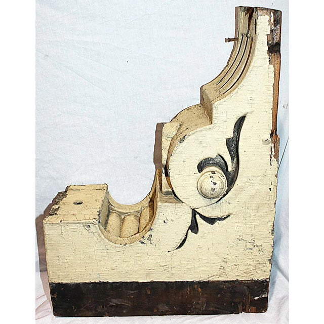 Here's an antique American corbel for your imagination to give new life to. Rustic and worn, missing some bits but you...