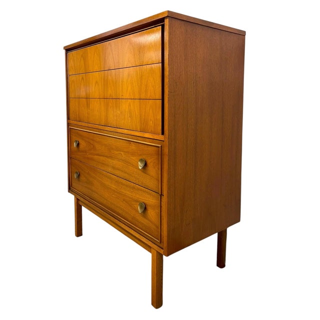 Dixie Vintage Mid Century Modern Dixie Highboy Dresser Chest For Sale - Image 4 of 10