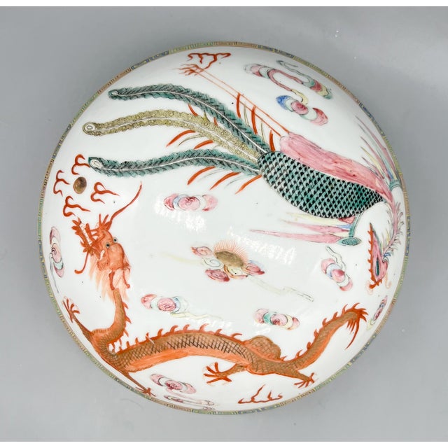 Ceramic Antique Chinese Guangxu Period Famille Rose Dragon & Phoenix Porcelain Covered Box, 1875–1908 – Chinoiserie / Asian Traditional For Sale - Image 7 of 18