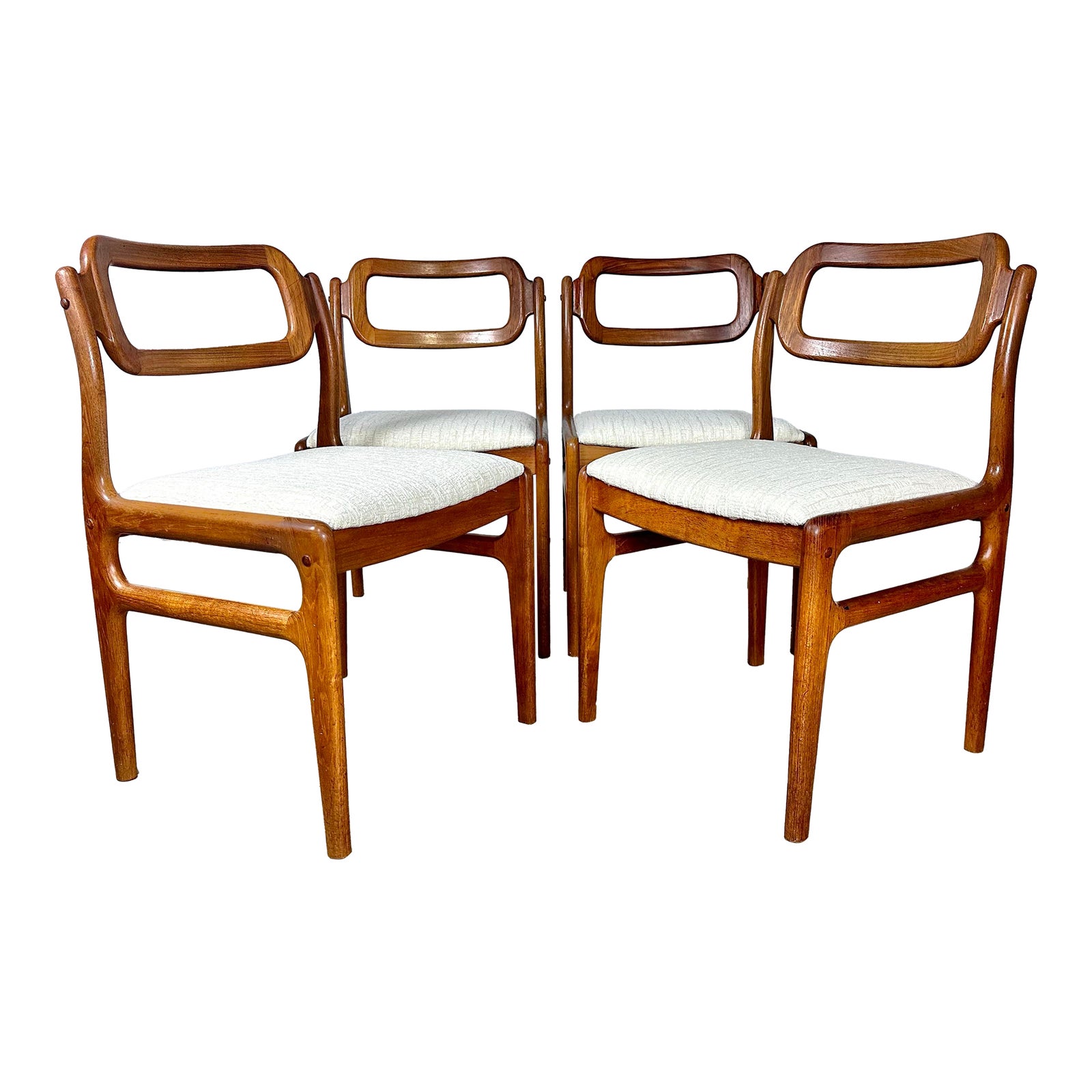 Mid Century Danish Modern Dining Chairs Attributed to Johannes Andersen for  Uldum Mobelfabrik—Set of 4 | Chairish