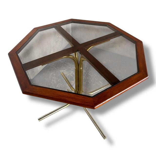 Mid-Century Modern Italian Dining Table in Smoked Glass and Teak For Sale - Image 5 of 7