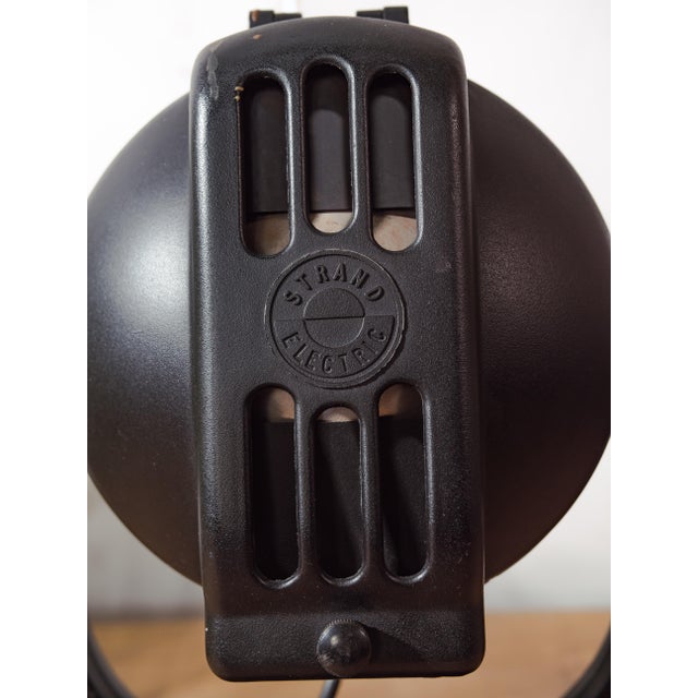 Pig Nose Theater Spotlight Desk Lamp from Strand Electric, England, 1960s For Sale - Image 12 of 16