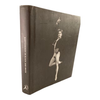 Baryshnikov in Black and White by Mikhail Baryshnikov Collectible Art Book For Sale