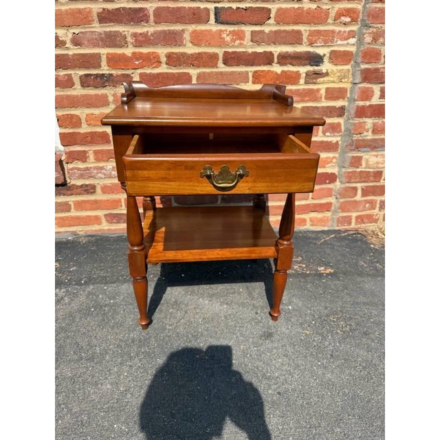 American Late 20th Century American Colonial Cherry Wood Bedside Table For Sale - Image 3 of 8