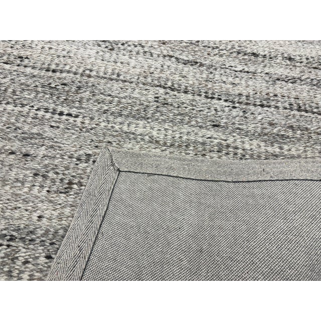 Rh Saravia Wool & Jute Rug – 9x12 Grey Multi | Handwoven Wool & Jute | Made in India For Sale In Columbus - Image 6 of 18