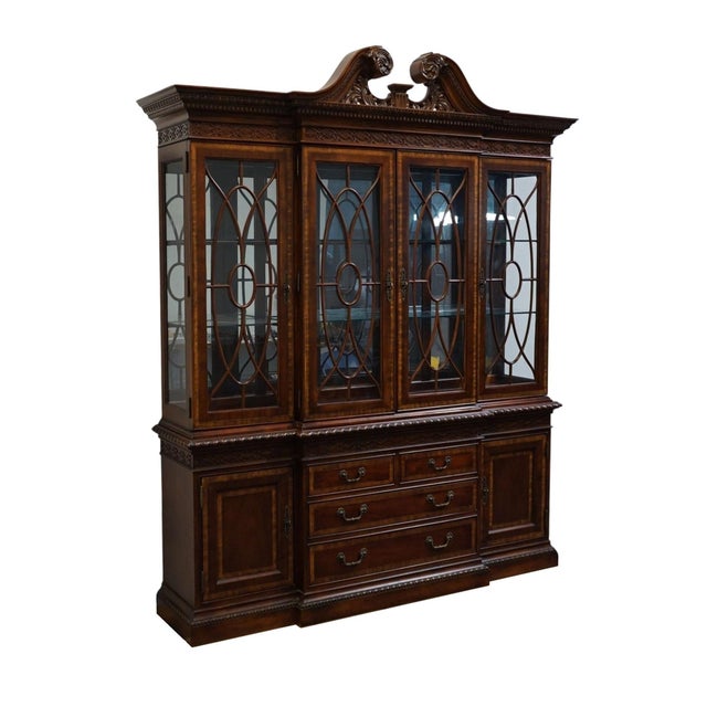 Universal Furniture Universal Furniture Traditional Chippendale Style Banded Mahogany 72" Buffet W. Lighted Display China Cabinet 609680 / 609682 For Sale - Image 4 of 16