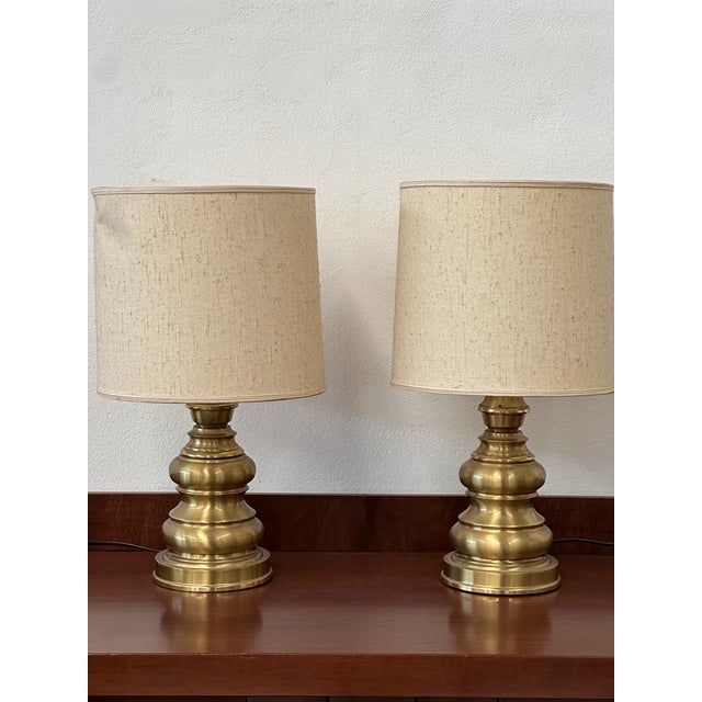 Vintage Table Lamps with Brass Base and Fabric Shade, 1960s, Set of 2 For Sale - Image 4 of 5