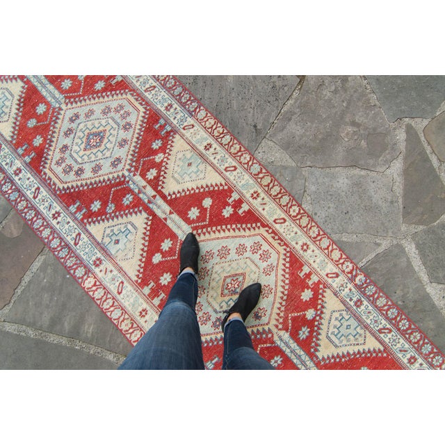 Vintage Medallion Brick Red Blue Cream Hand-Knotted Long Runner - 3’6” X 14’8” For Sale In Los Angeles - Image 6 of 10