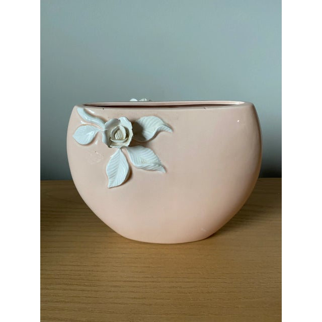 Mid-Century Modern Mid Century Fritz and Floyd Pink Vase For Sale - Image 3 of 6