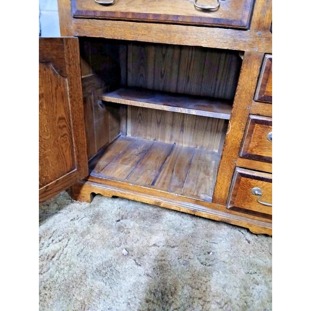 Mid-Century Victorian Oak Dresser from Ipswich, 1950 For Sale - Image 4 of 18