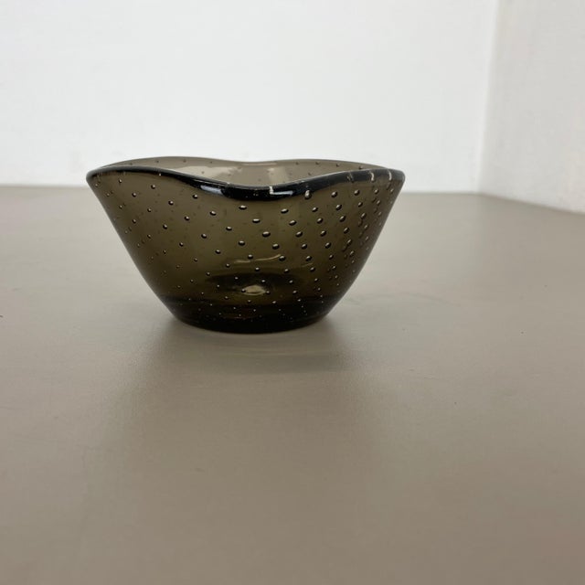 Green Glass Bullicante Bowl or Ashtray from Venini, Italy, 1970s For Sale - Image 3 of 18