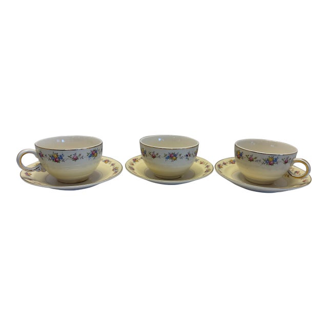 1940s Vintage Crown Potteries Floral Teacups & Saucers Set of 3 For Sale
