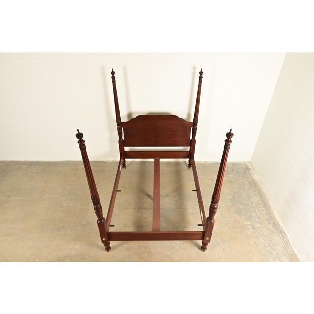 Late 20th Century Baker Furniture Historic Charleston Georgian Carved Mahogany Queen Size Poster Bed For Sale - Image 5 of 10