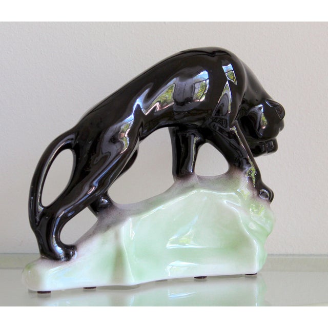 1950s 1950s Mid-Century Modern Black Panther Ceramic Sculpture – Glossy Art Pottery Jaguar on Rock Base For Sale - Image 5 of 10