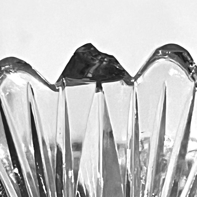 Early 20th Century American Brilliant Deep Cut Crystal Bowl For Sale - Image 10 of 11