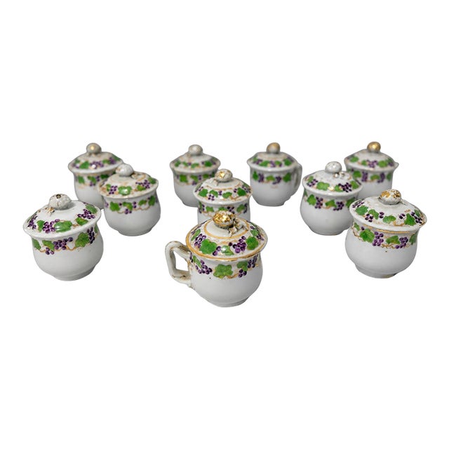 Set of 10, Chinese Export "Grapevine" Pot De Crème Cups and Covers, C. 1800 For Sale