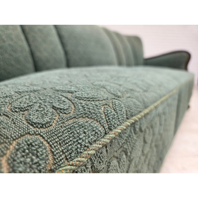 1960s Danish 3-Seater Sofa in Furniture Wool and Oak Wood, 1960s For Sale - Image 5 of 18