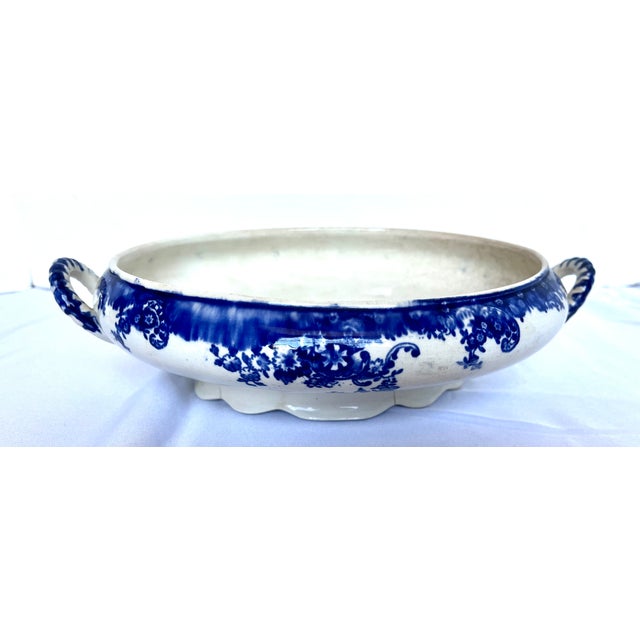 Meakin & Co. 19th Century J. & G. Meakin Dresden Blue & White Ironstone Tureen For Sale - Image 4 of 17