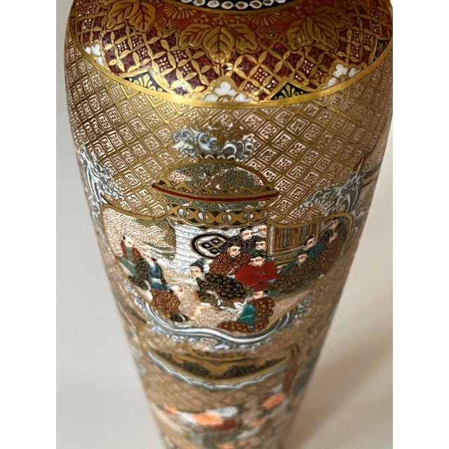 Exquisite Japanese Satsuma Vase by Seikozan For Sale - Image 9 of 17