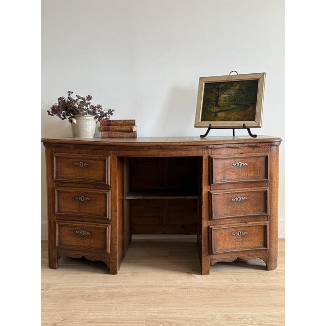 Found within a château in France, this rare form oak desk served generations of estate business in chambers where family...