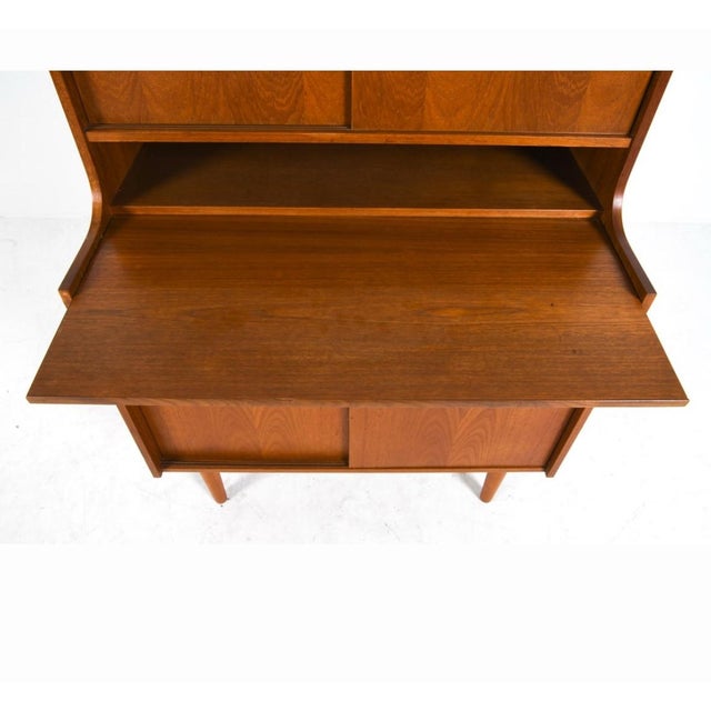 1960s Mid-Century Danish Teak Secretary Cabinet by Winge Møbler For Sale In Philadelphia - Image 6 of 12