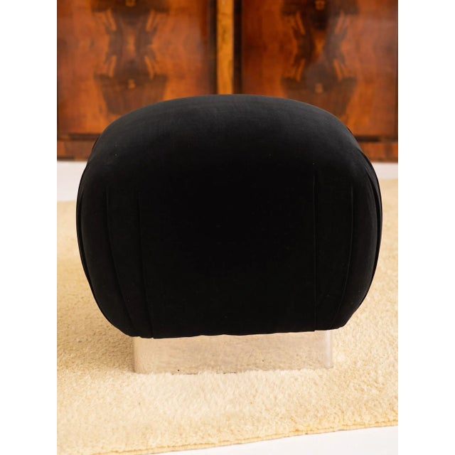 Karl Springer Karl Springer Style Soufflé Ottoman in Black Velvet With Chrome Base For Sale - Image 4 of 4