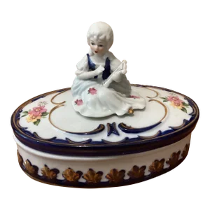 Early 20th Century Antique Porcelain Capodimonte "Lady Playing Lyre" Powder/Jewelry Box