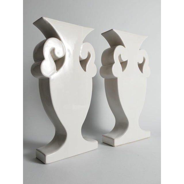 Vintage Flattened White Ceramic Urn Vases, 1980s, Set of 2 For Sale - Image 6 of 14