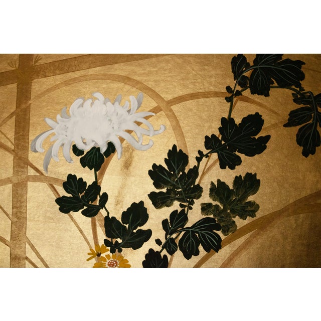 "Tit and Chrysanthemums", 1970s Shōwa Era Japanese Byobu Screen For Sale In Dallas - Image 6 of 18