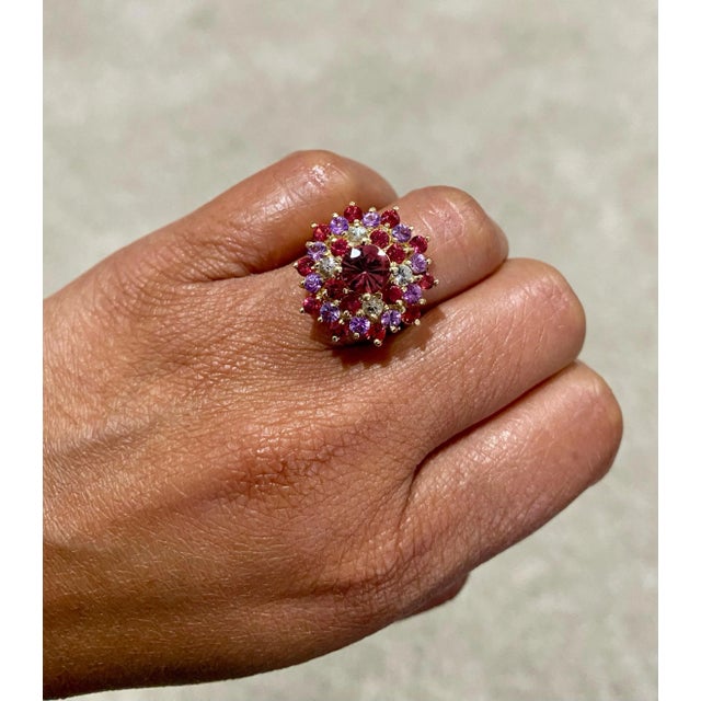 Metal 3.57 Carat Tourmaline Sapphire Yellow Gold Cocktail Ring, Size 7 For Sale - Image 7 of 8