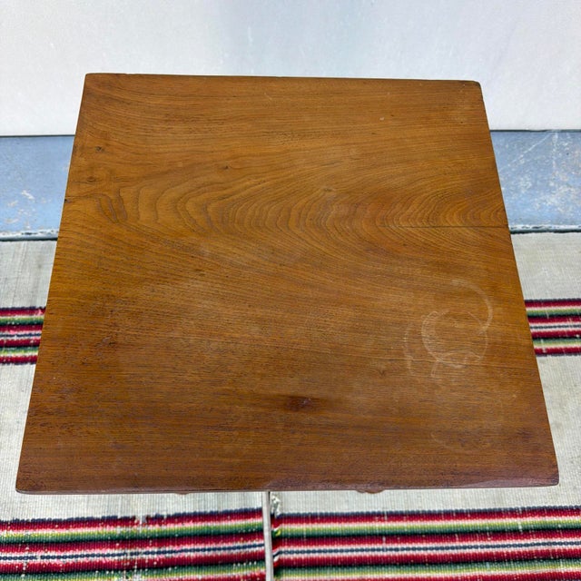 Antique Sheraton Walnut One-Drawer Side Table, Pennsylvania, Circa 1830s For Sale - Image 4 of 13