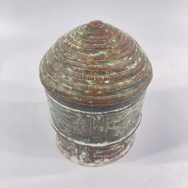 Early 20th Century Asante Forowa Chased Brass Box Ghana MATTER COLLECTION For Sale - Image 9 of 10