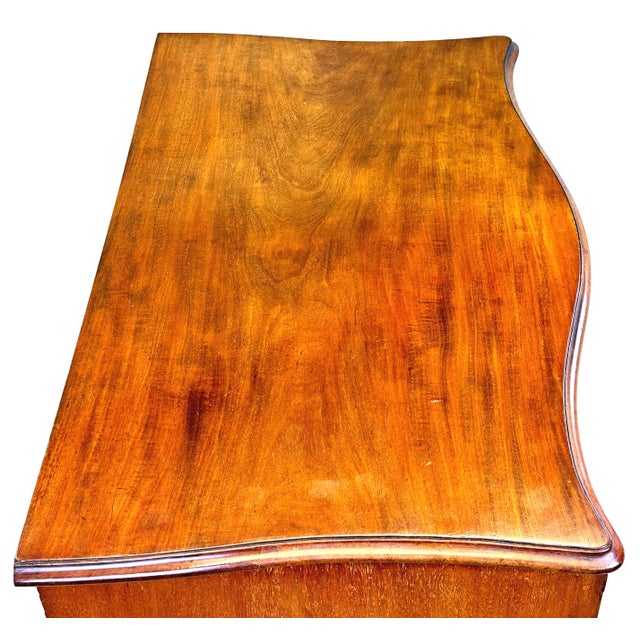 Georgian Mahogany Serpentine Chest of Drawers, 1760 For Sale - Image 9 of 10
