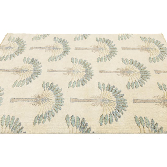 Ivory Art Deco Modern Fan Palm Hand-Knotted Wool Area Rug 4x6 For Sale - Image 8 of 9