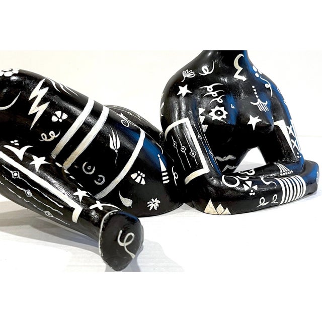 Black Modern Black & White Sculpture of a Reclining Tribal Tattooed African Queen For Sale - Image 8 of 12