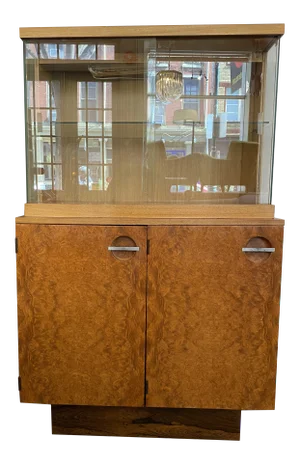 1930s Gilbert Rohde for Herman Miller Formal Dining Group Display Cabinet
