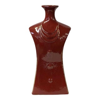 Chinese Dress Look Design Accent Flambé Red Glaze Vase For Sale