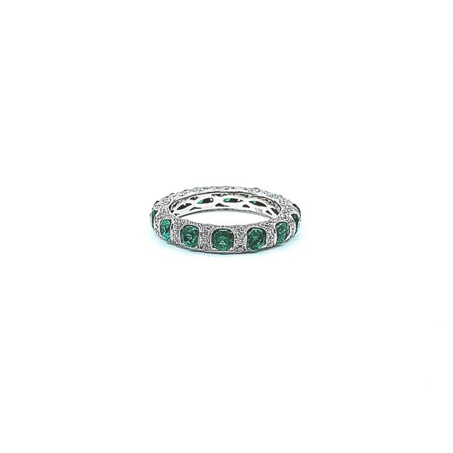 Green 2.80 Ct Natural Emerald & Diamond Eternity Band, Size 6.5 For Sale - Image 8 of 8