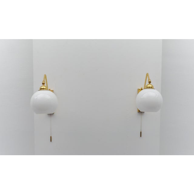 Mid-Century Modern Wall Lamps in Brass and Milk Glass, 1960s, Set of 2 For Sale - Image 10 of 18