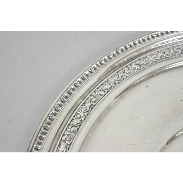 Victorian Vintage Reed & Barton 1241 Round Victorian Silver Plated Serving Platter Tray For Sale - Image 3 of 11