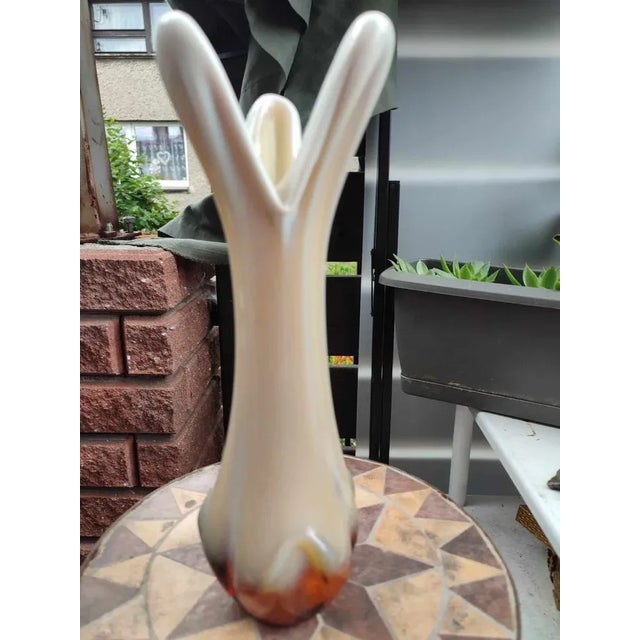 Glass Glass Vase, Former Yugoslavia, 1970s For Sale - Image 7 of 8