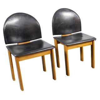 Girgi Dining Chairs in Leather by Tobia & Afra Scarpa, Set of 2 For Sale