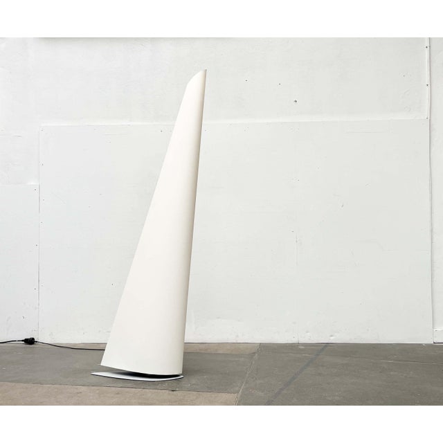 Blue Postmodern German Vela Sail Floor Lamp by A. Engbert and Franz Ringelhan for Rolf Benz, 1990s For Sale - Image 8 of 18