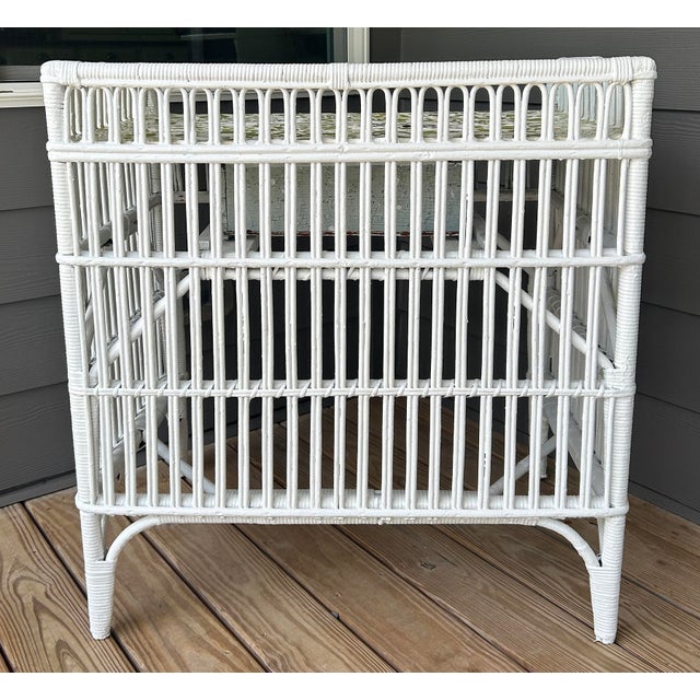 White Mid 20th Century Wicker Rattan Desk For Sale - Image 8 of 18