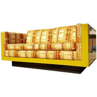 Mid-Century Modern Fiberglass Body Loveseat For Sale